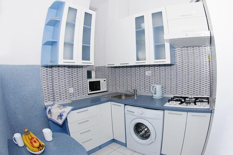Luxury Apartment Near Rynok Square Lviv Extérieur photo