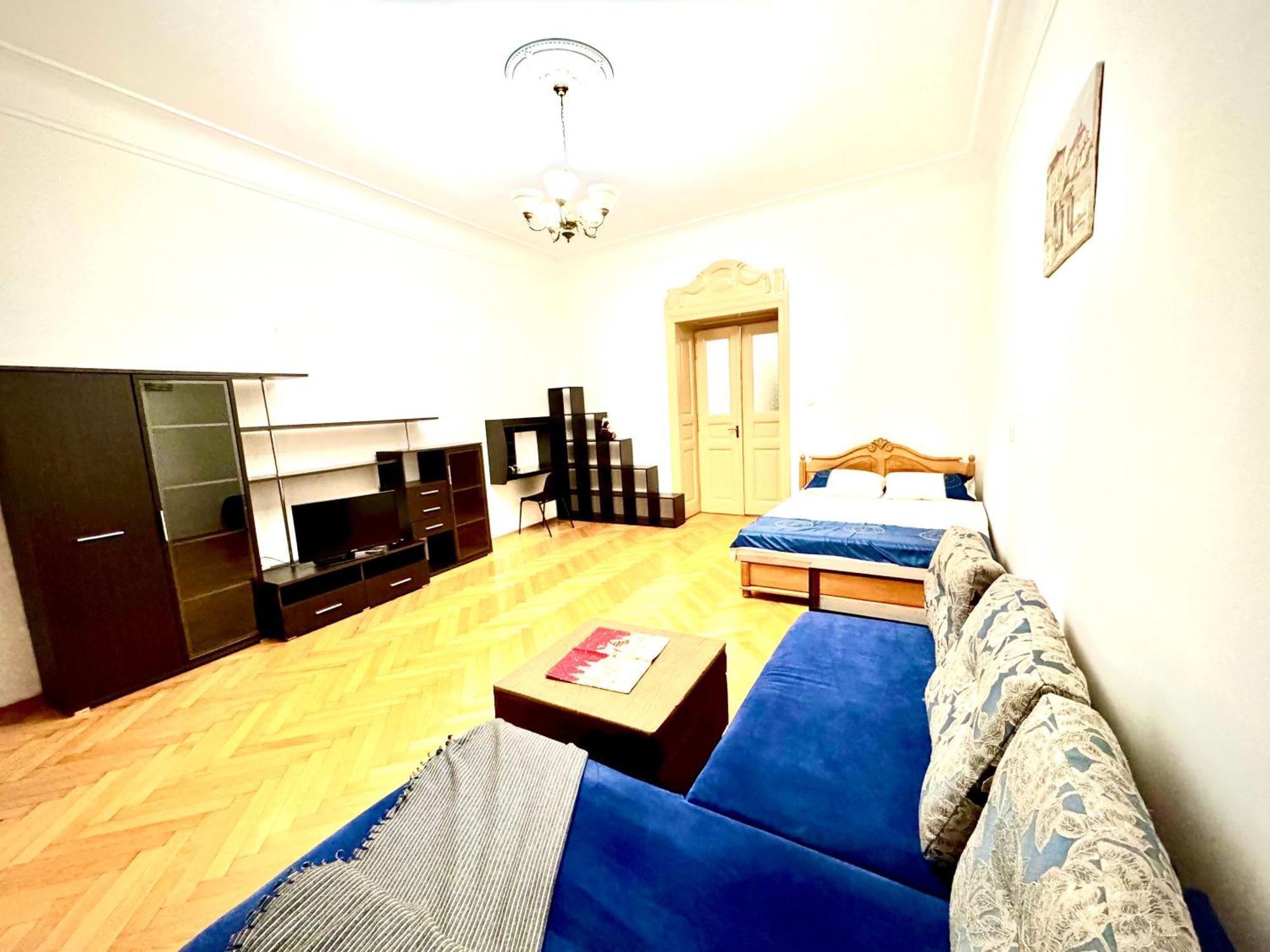 Luxury Apartment Near Rynok Square Lviv Extérieur photo